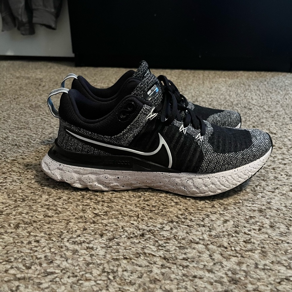 Nike React Infinity Run Flyknit 2 - image 1